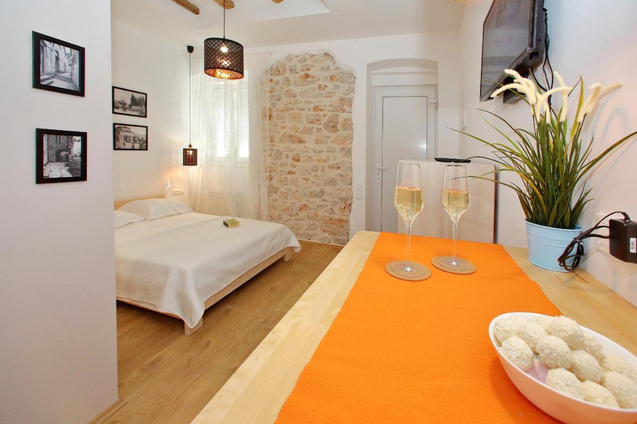 Guverna New City Accommodation Zadar Eksteriør billede