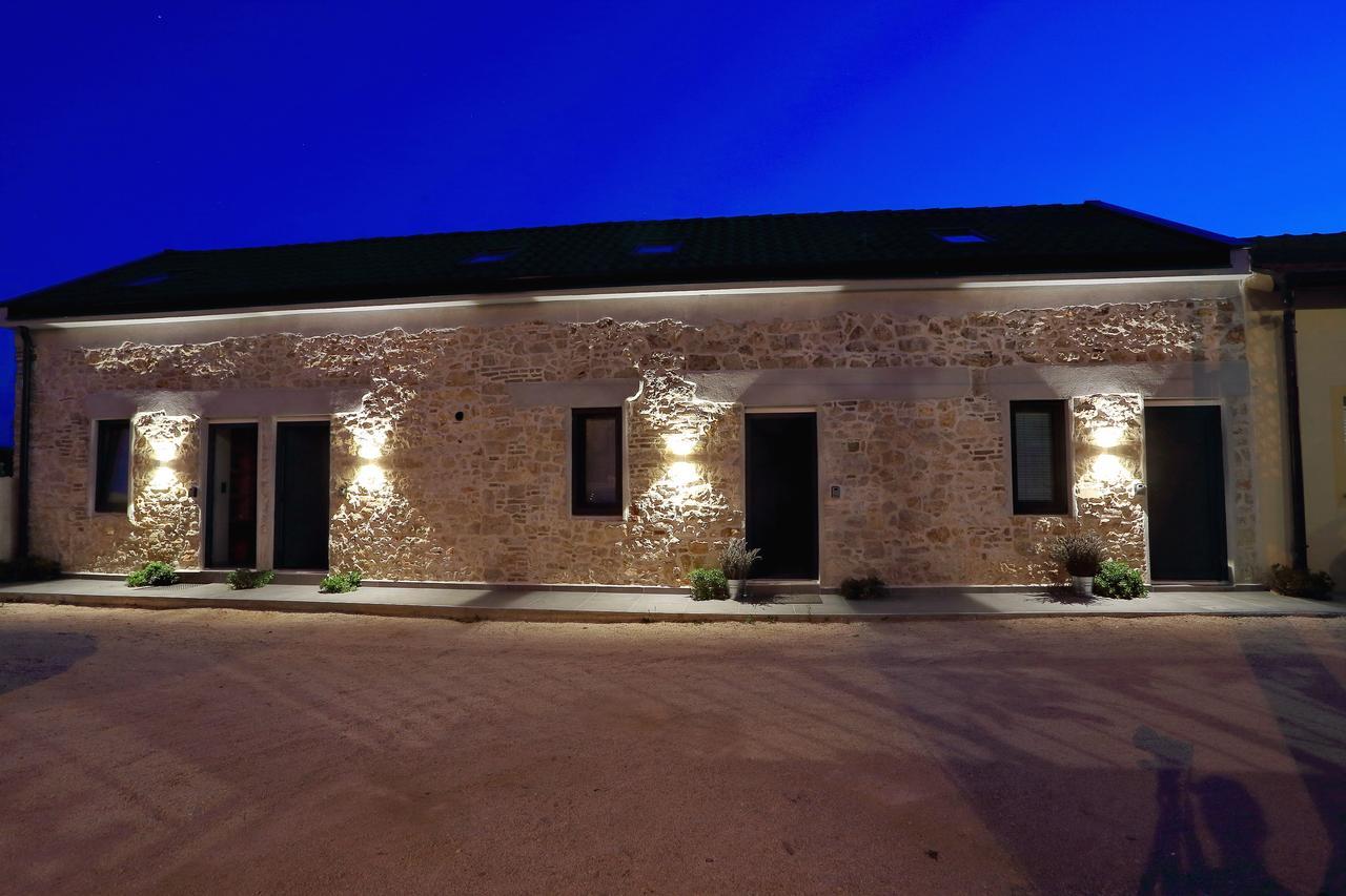 Guverna New City Accommodation Zadar Eksteriør billede